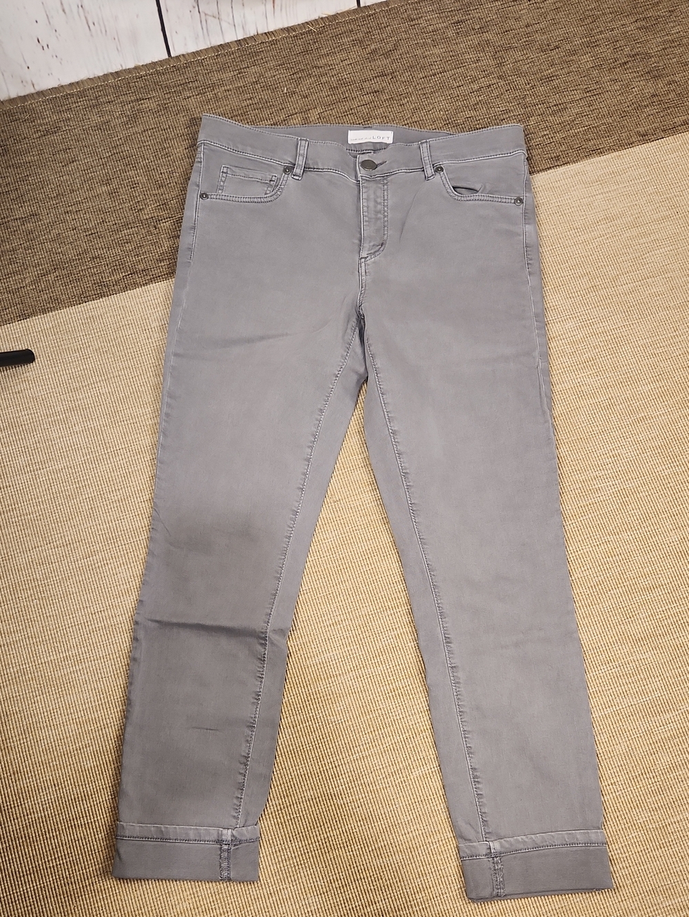 Ann Taylor Loft Modern Skinny Crop Pants 28/6 NWOT Gray